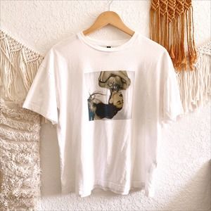 H&M Ariana Grande Thank U Next Graphic Tee